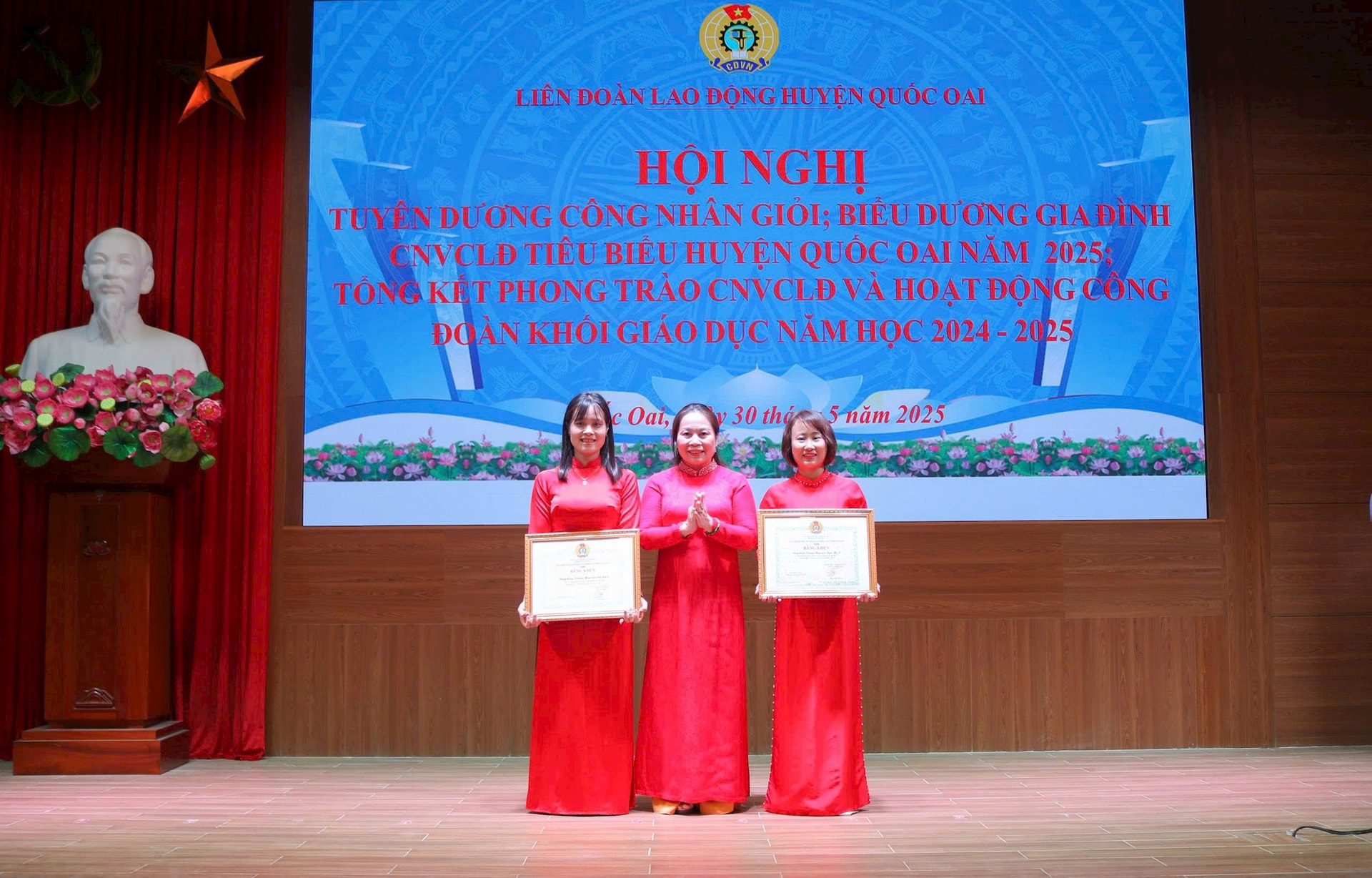 2-quoc-oai.jpg