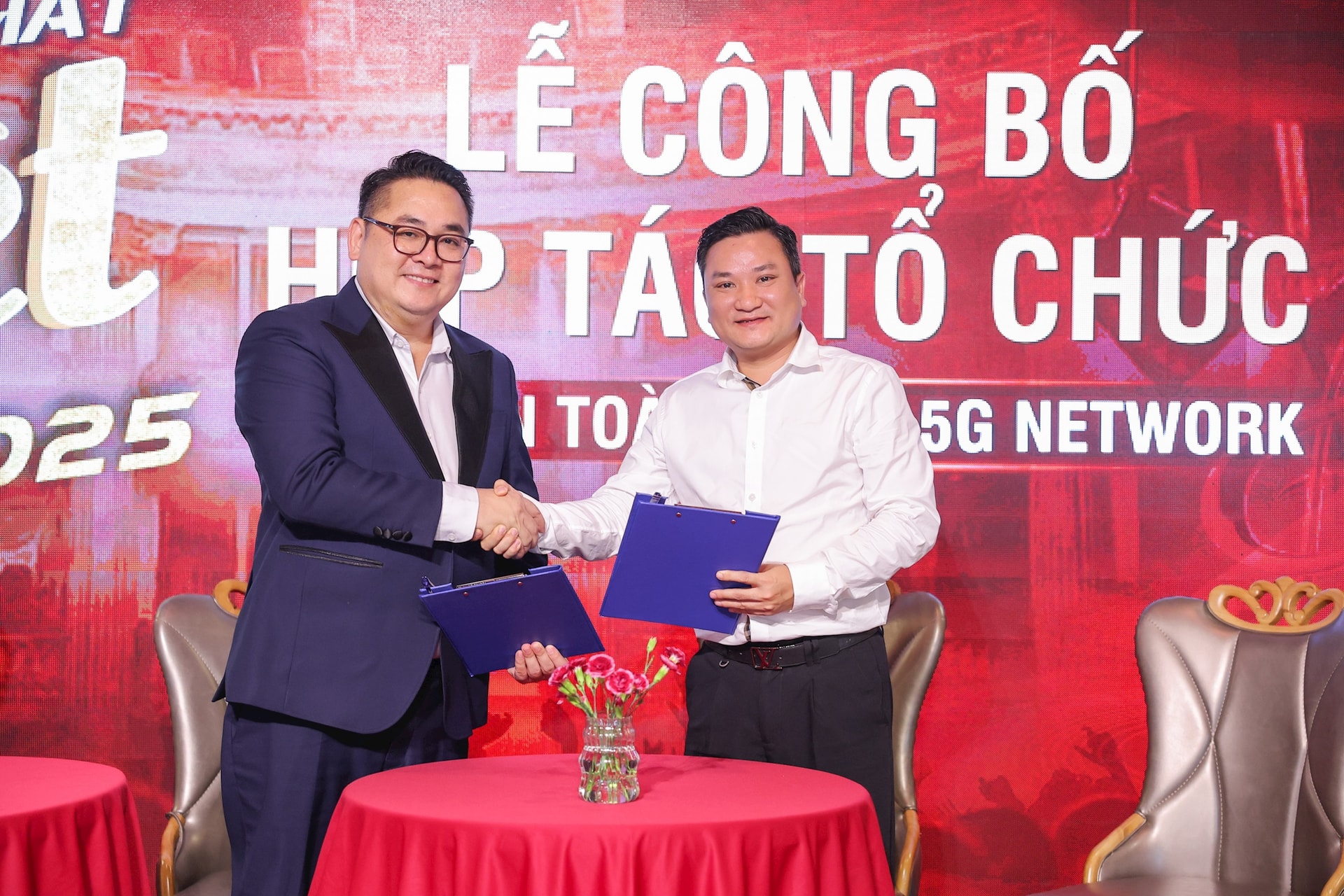 ky-ket-nhat-giang-va-henry-nguyen.jpg