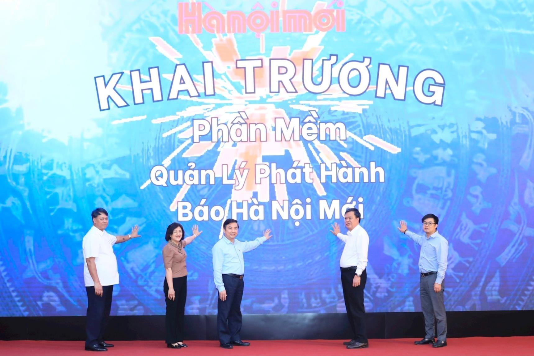 hnm-phan-mem-1.jpg