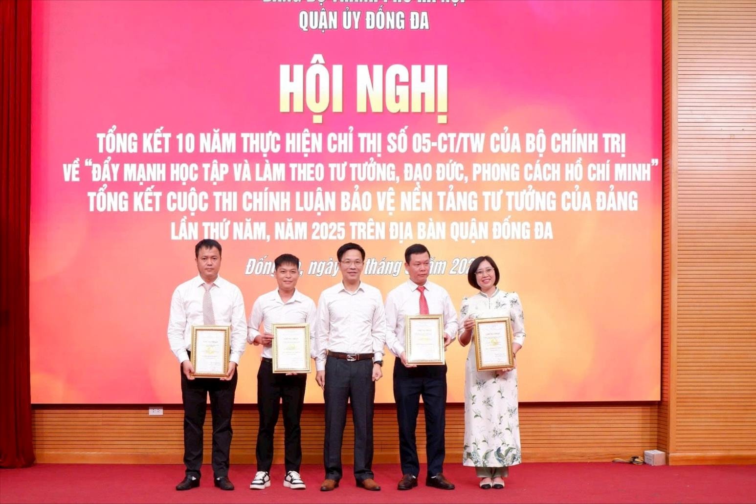 vinh.jpg