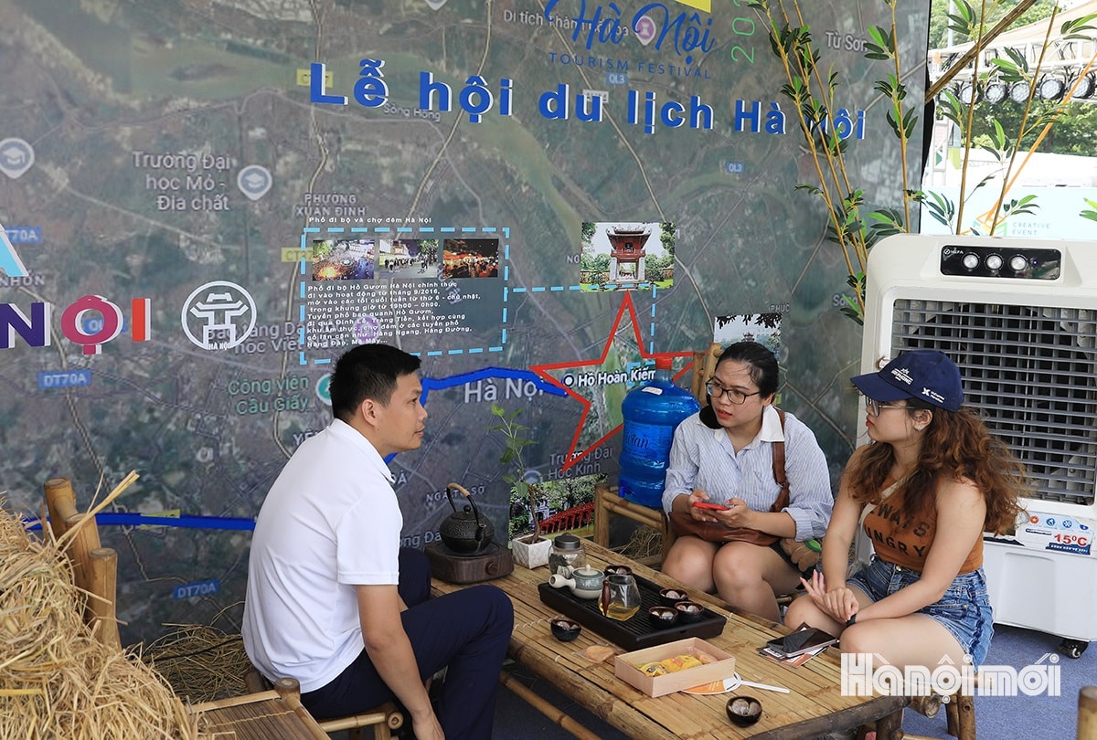 W_le-hoi-du-lich-ha-noi-2025-6.jpg