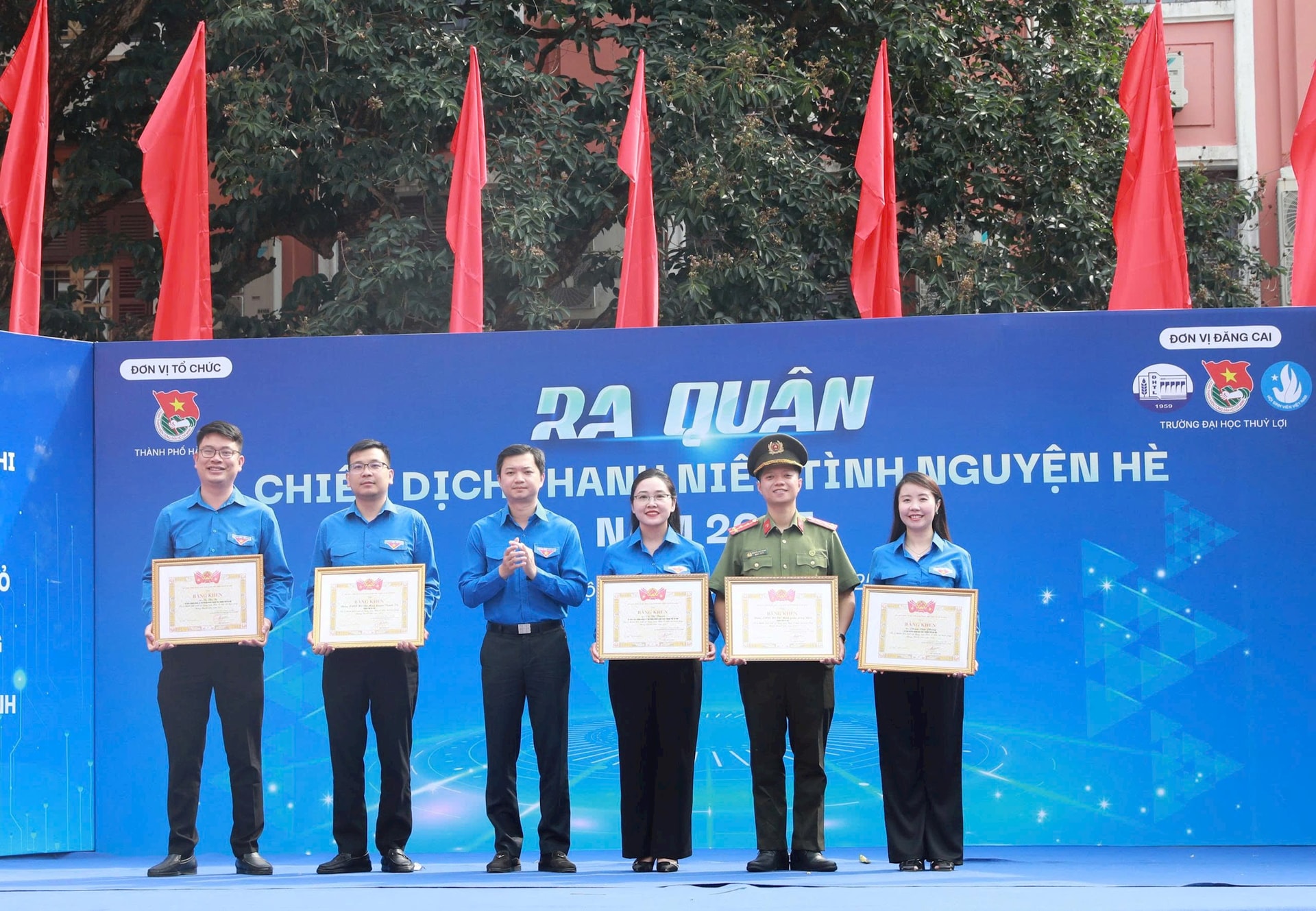 nguyen-minh-triet.jpg