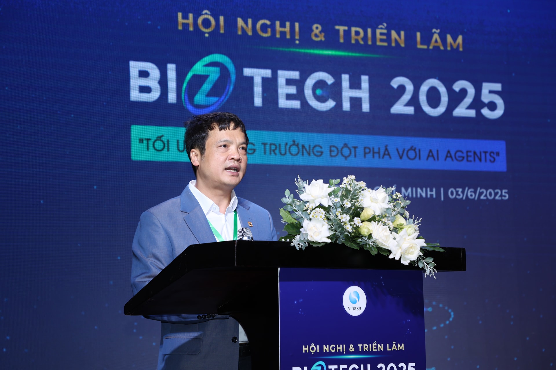 ong-nguyen-van-khoa-chu-tich-vinasa-phat-bieu-khai-mac-ai.jpg