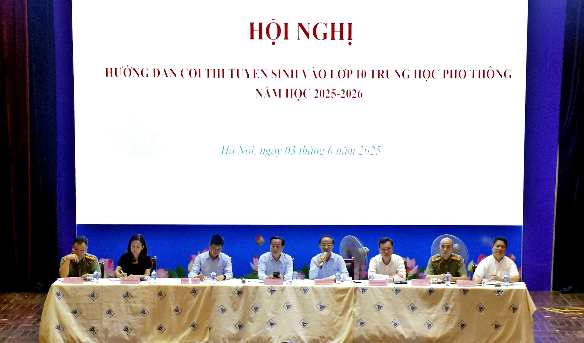0306-hoi-nghi-huong-dan-coi-thi.jpg