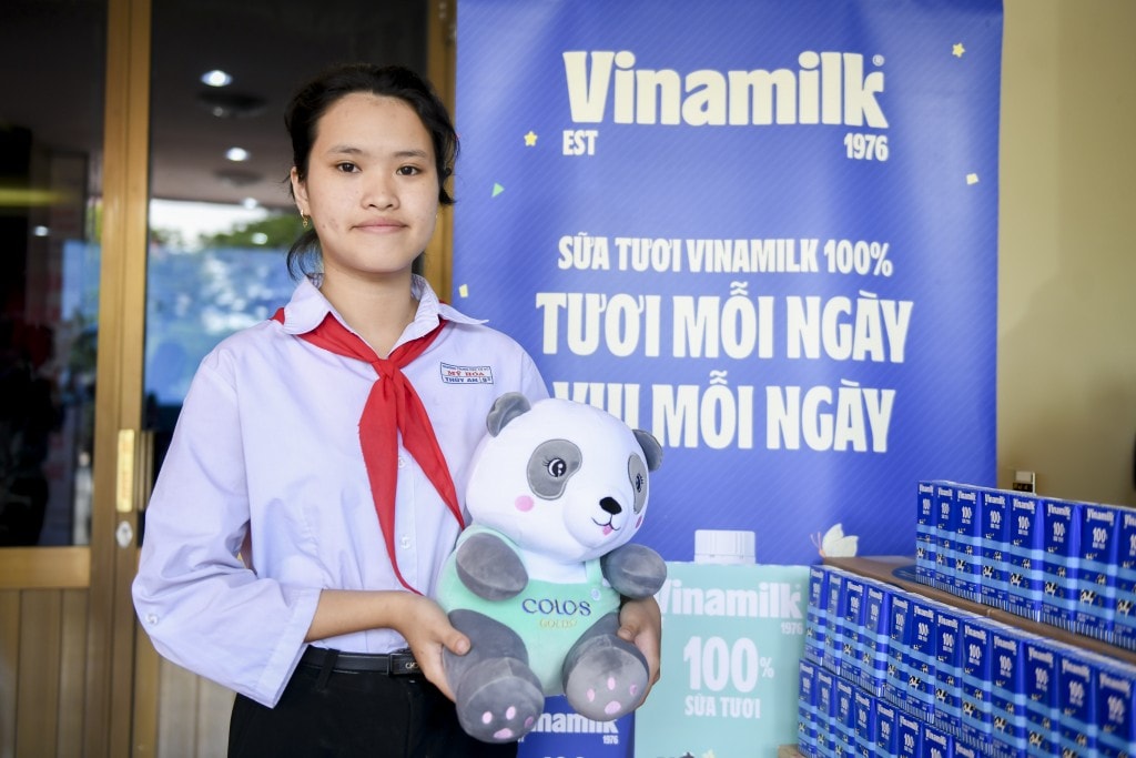Em Đặng Lữ Thúy An – Học sinh lớp 9 Trường THCS Mỹ Hóa.