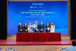 Chinh phục IELTS và tiếng Anh giao tiếp dễ dàng với học bổng S-Global 2025 hỗ trợ 65% học phí