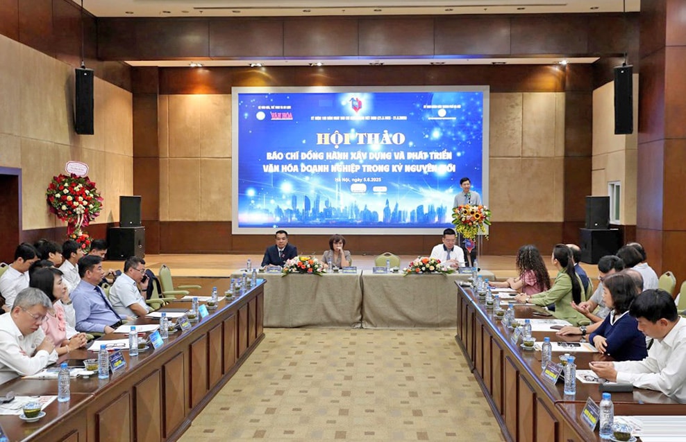 quang-canh-hoi-thao-bao-chi-dong-hanh-xay-dung-va-phat-trien-van-hoa-doanh-nghiep-trong-ky-nguyen-moi-.-anh-tran-huan.jpg