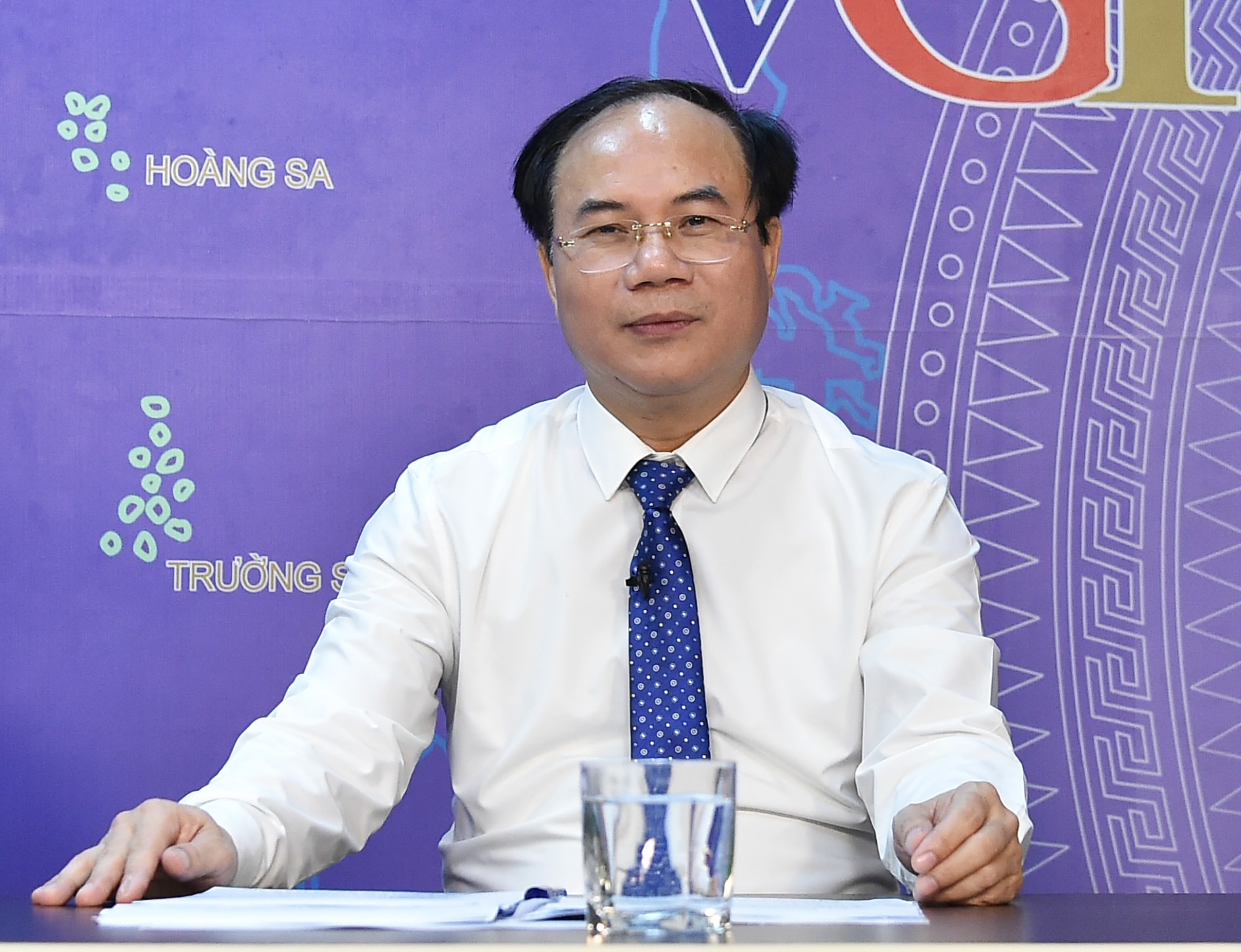 Thứ trưởng Bộ Xây dựng Nguyễn Văn Sinh phát biểu. Ảnh: Dương Tuấn