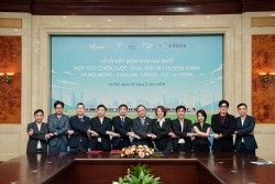 Hà Nội Metro hợp tác với Xanh SM, VinBus, FGF và V-Green xây dựng mạng lưới giao thông xanh