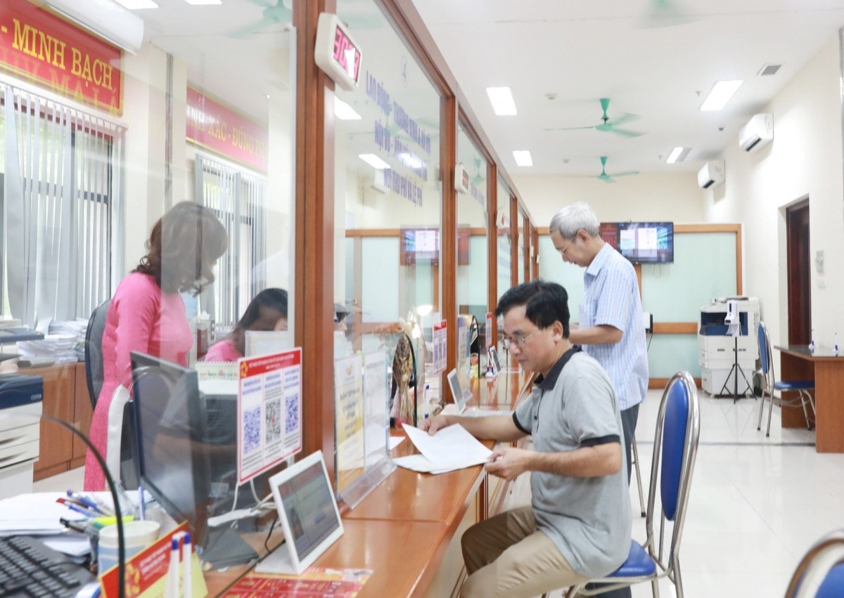 Đề xuất bỏ hình thức kỷ luật giáng chức, hạ bậc lương với công chức