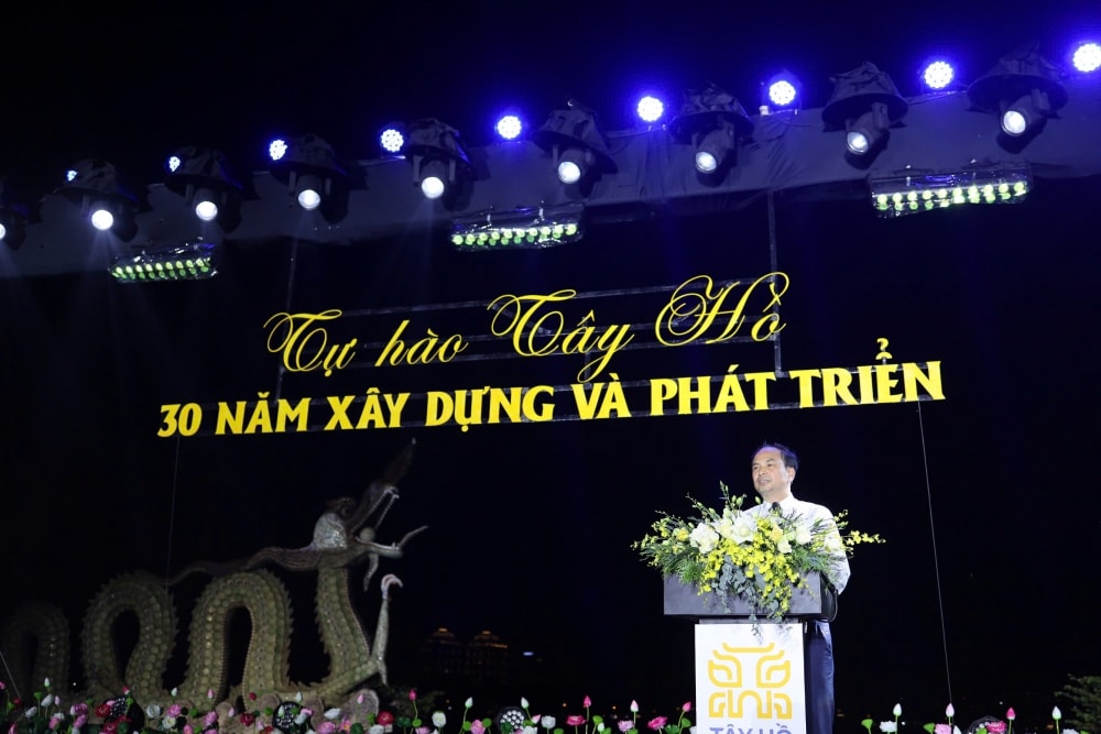 Vinh danh tác giả, tác phẩm nghệ thuật sáng tác về Tây Hồ