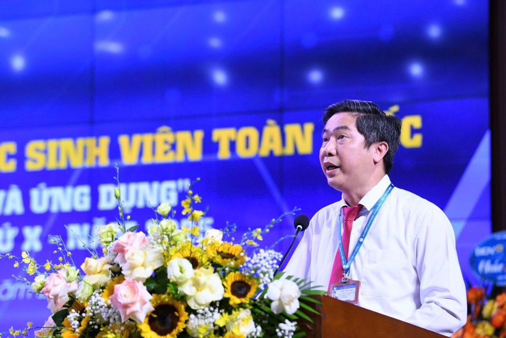 PGS.TS NGƯT. Nguyễn Đào Tùng, Giám đốc Học viện Tài chính