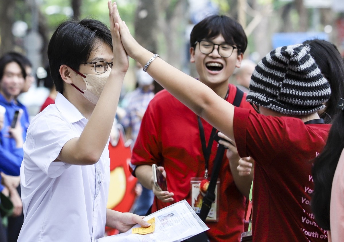 Chiều nay (7/6), các thí sinh dự thi môn Ngoại ngữ.