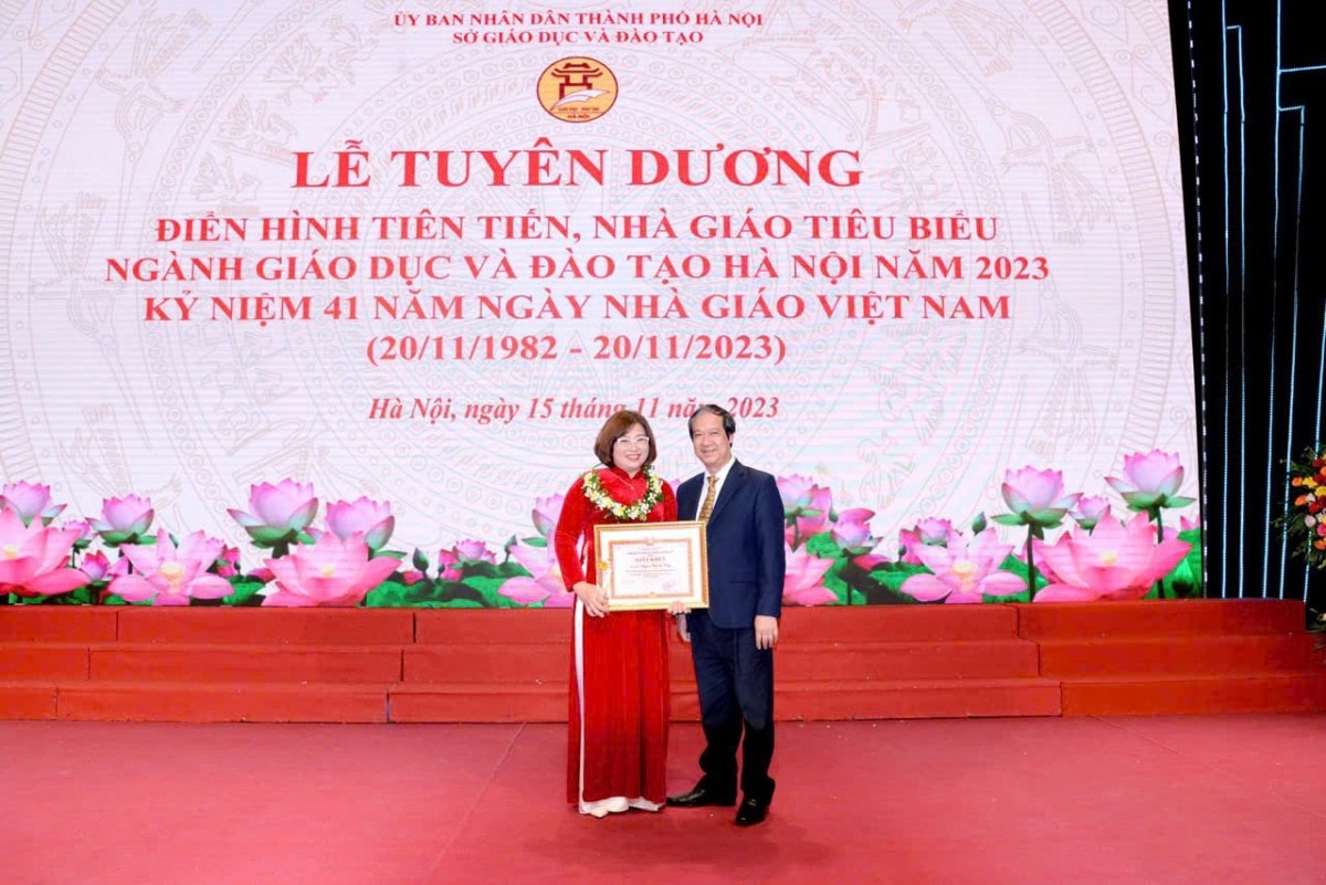 Nhà giáo Nguyễn Thị Lệ Thủy - Ngọn lửa nhiệt huyết của giáo dục Thủ đô