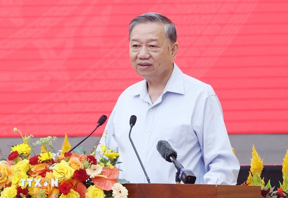 tong-bi-thu-to-lam-2.jpg