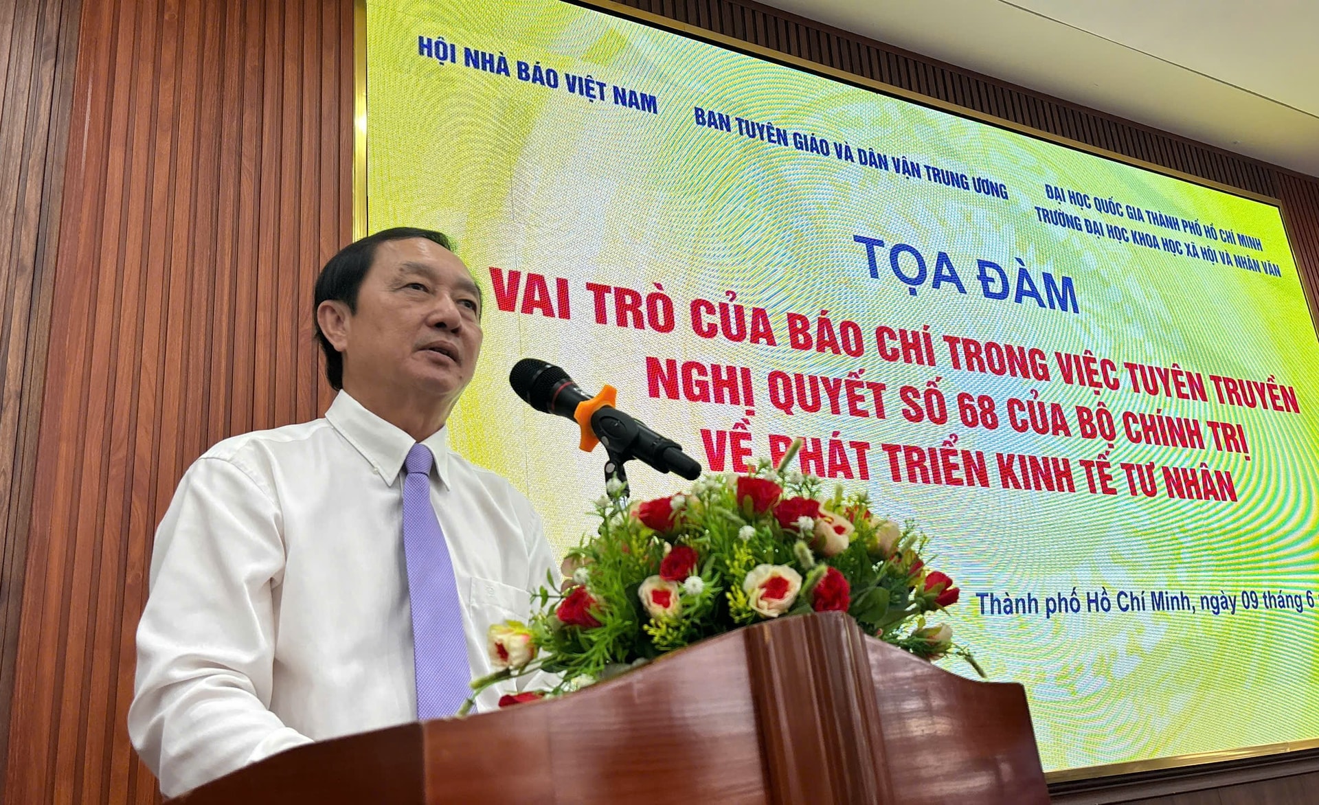 a101.toa-dam-nghi-quyet-68.jpg
