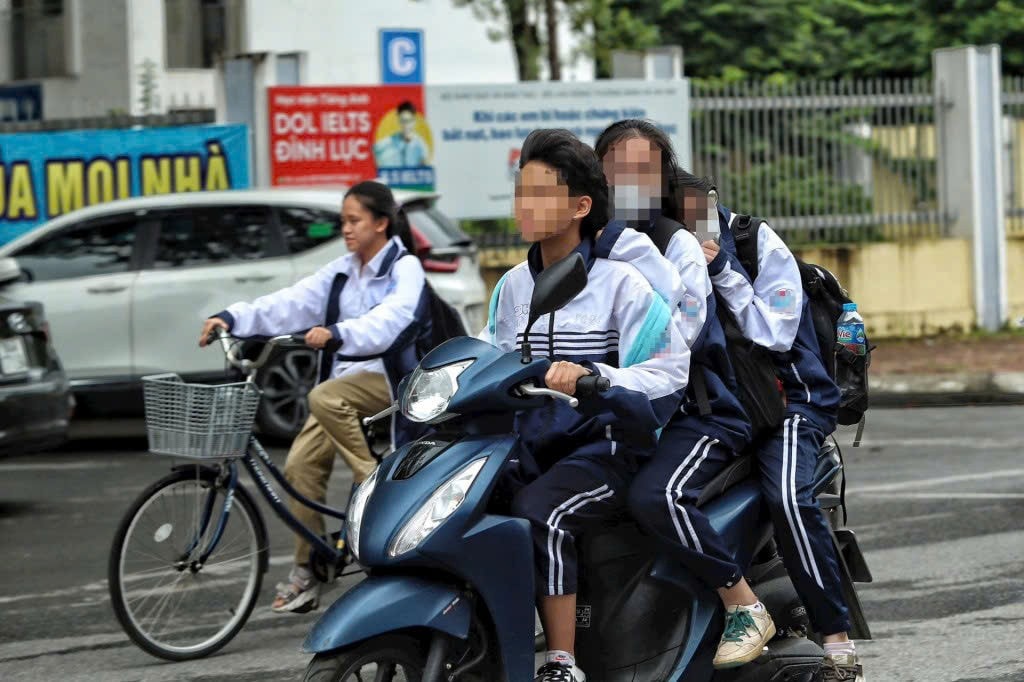 Bài 4: Gieo ý thức giao thông từ lớp học, tới cộng đồng