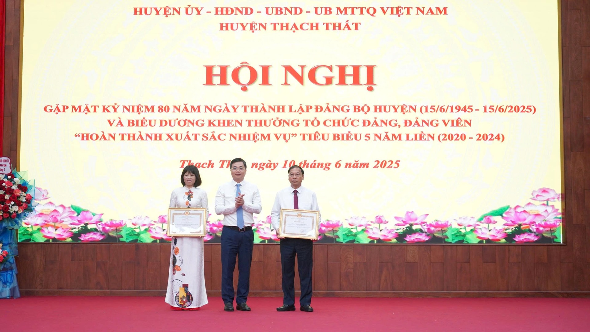 khen-thuong-10-6.jpg