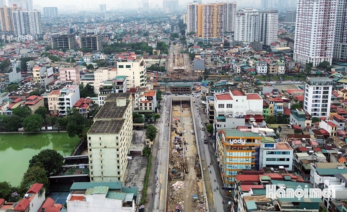 W_ham-chui-kim-dong-gia-phong-1.jpg