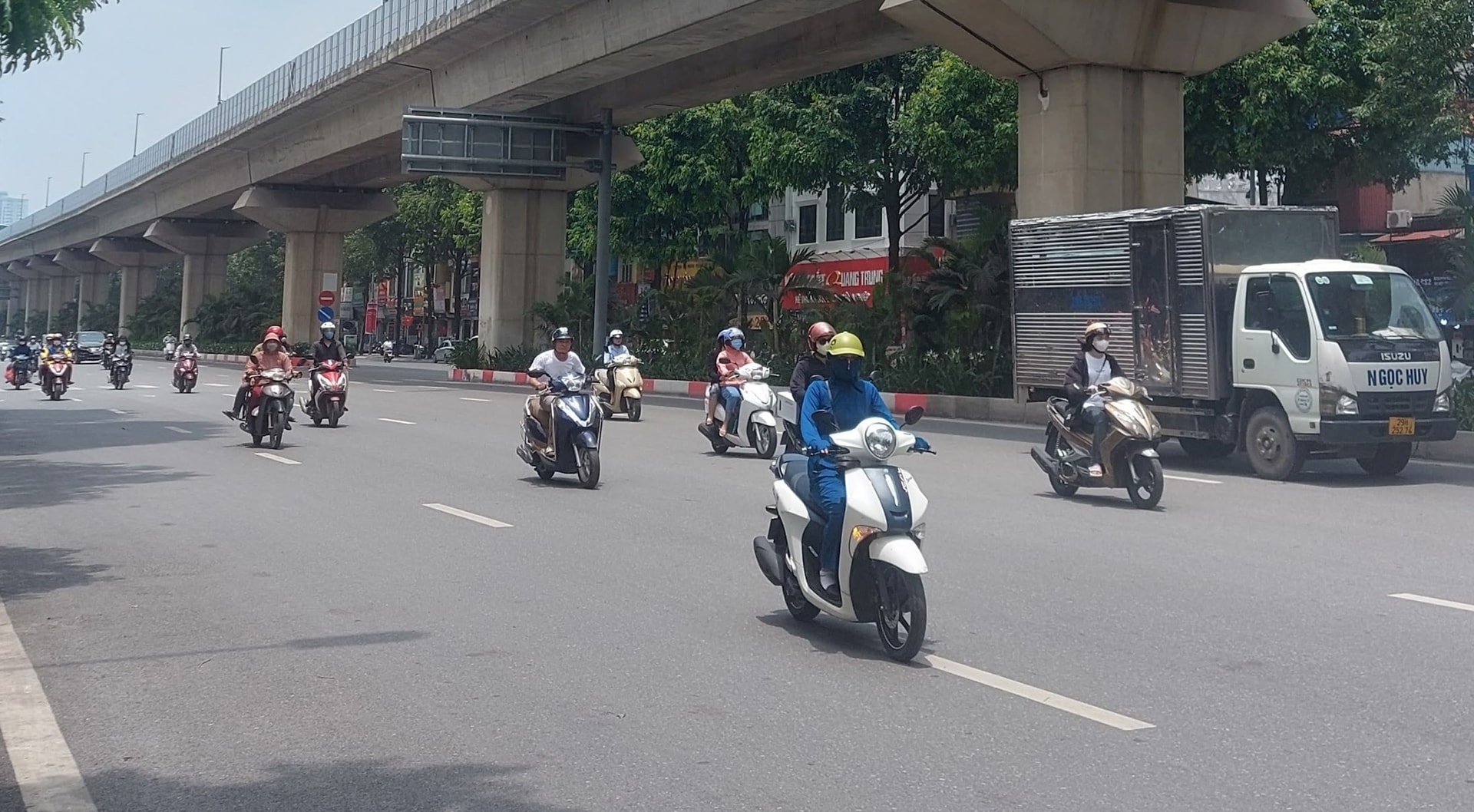 ha-noi-nang-oi-ve-trua-va-chieu.jpg