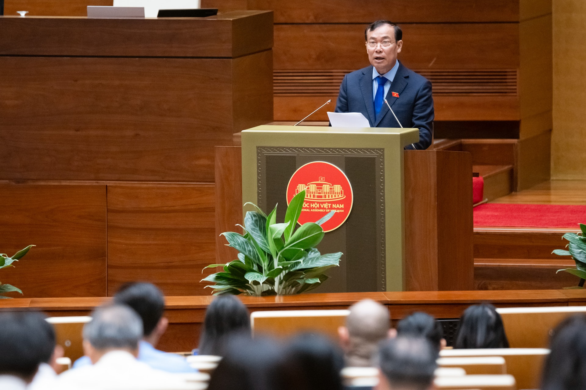 z72_5760-chu-nhiem-uy-ban-quoc-phong-an-ninh-va-doi-ngoai-le-tan-toi.jpg