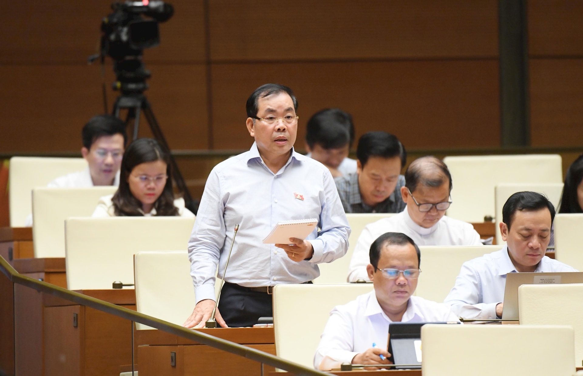 nguyen-quang-huan-binh-duong.jpg