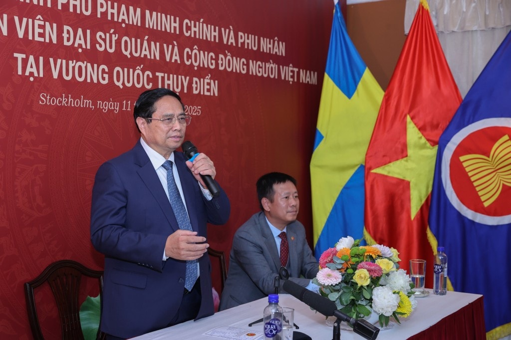 Thủ tướng Phạm Minh Chính phát biểu tại buổi gặp gỡ cộng đồng người Việt Nam tại Thụy Điển - Ảnh: VGP/Nhật Bắc Thủ tướng Phạm Minh Chính phát biểu tại buổi gặp gỡ cộng đồng người Việt Nam tại Thụy Điển - Ảnh: VGP/Nhật Bắc