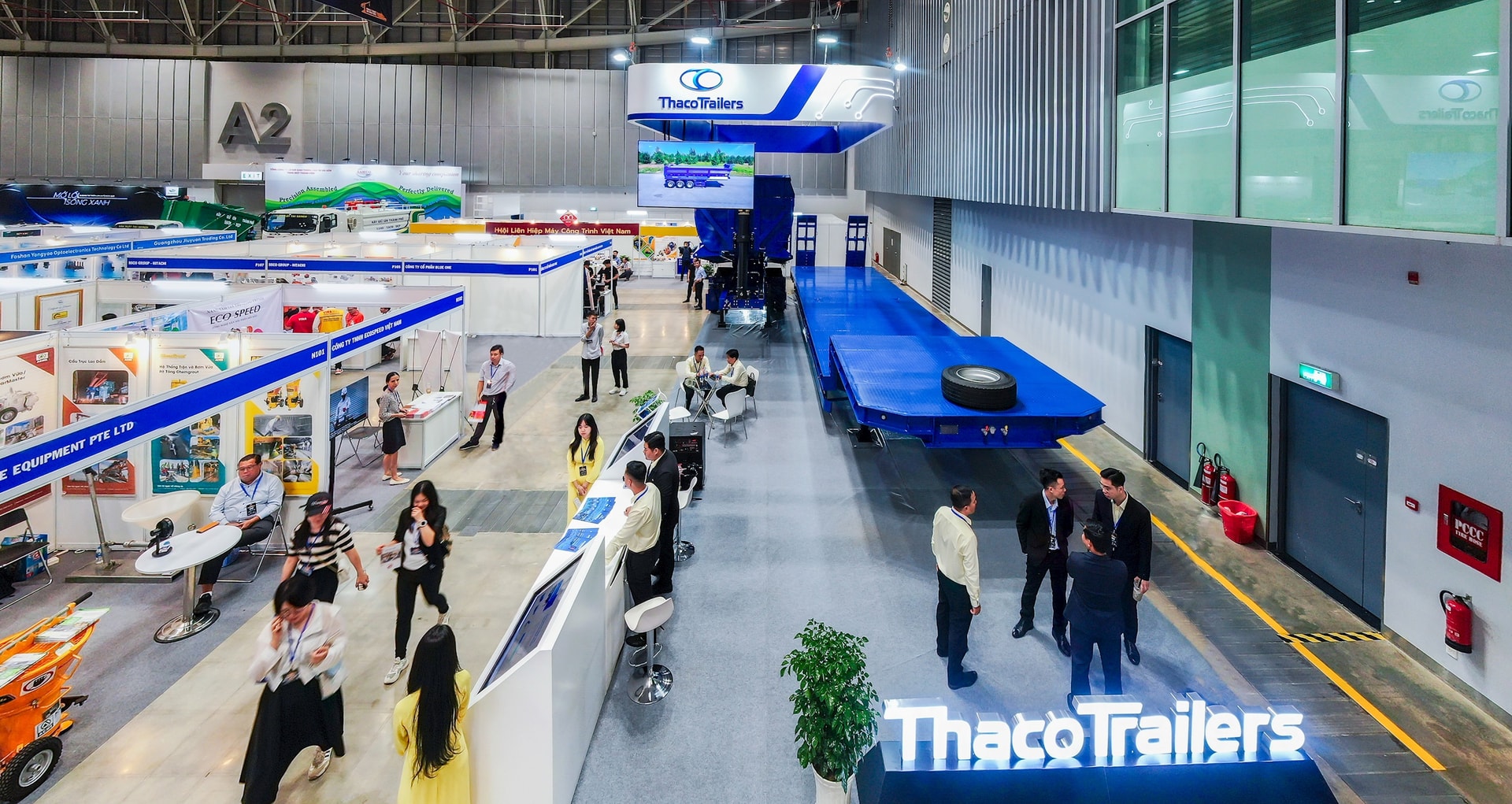 3.-cac-san-pham-smrm-thaco-trailers-trung-bay-tai-trien-lam-quoc-te-cons-trans-viet-nam-2025.jpeg