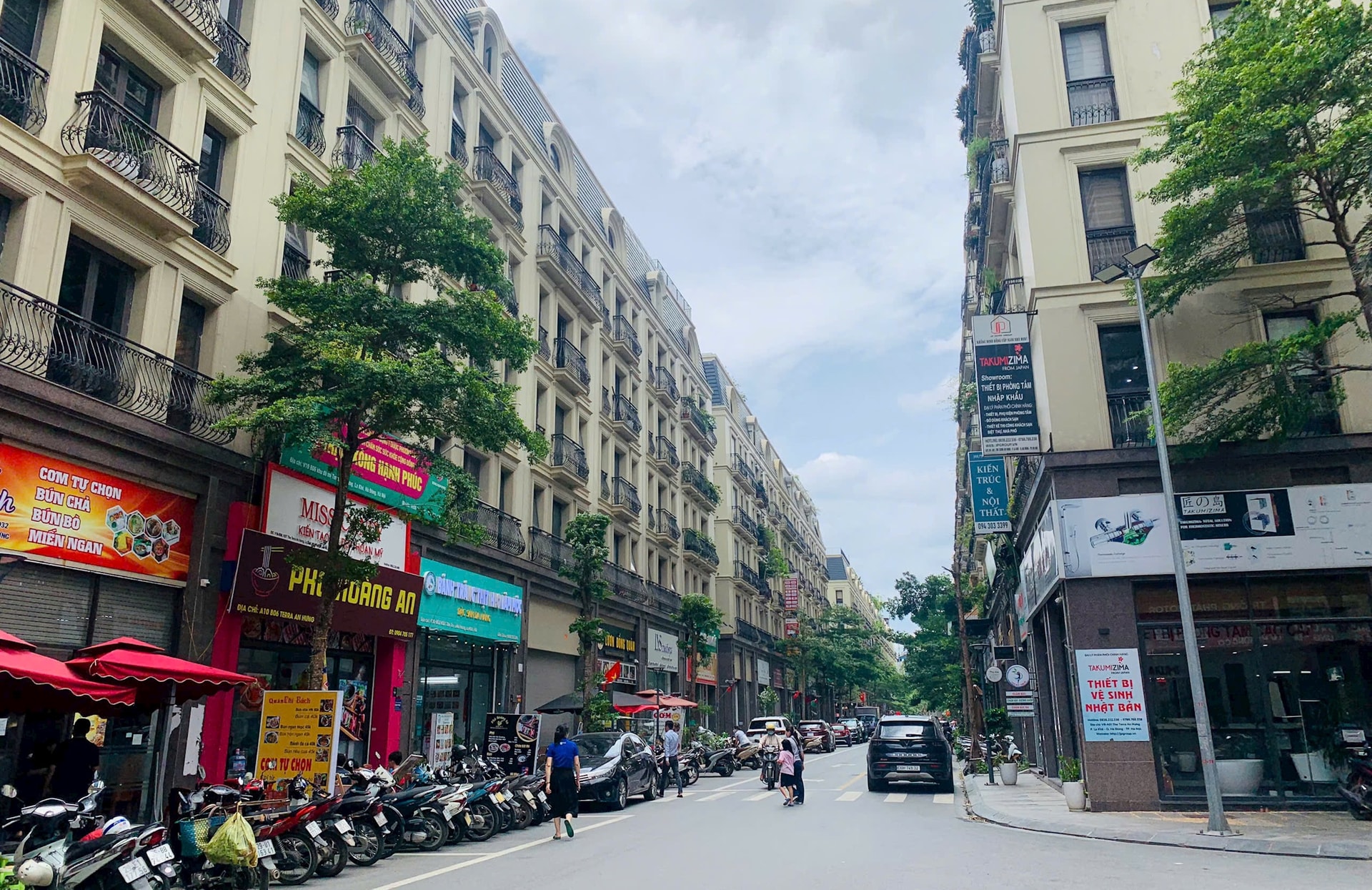day-shophouse-in-urban-area-in-la-khe-ward-ha-dong-.-anh-bao-phuong.jpg