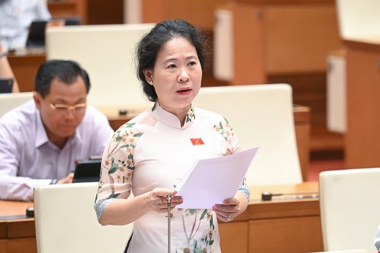 Đại biểu Tô Ái Vang (Đoàn Sóc Trăng) phát biểu. Ảnh: Quochoi.vn