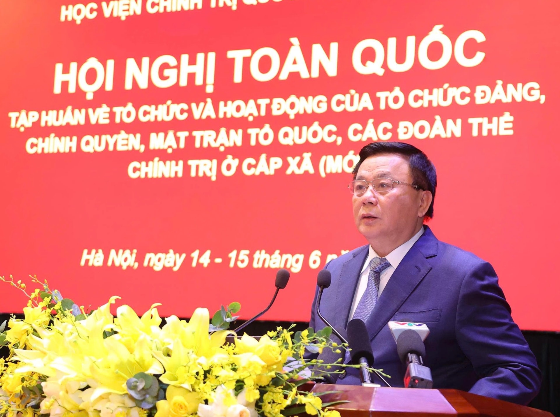 nguyen-xuan-thang.jpg