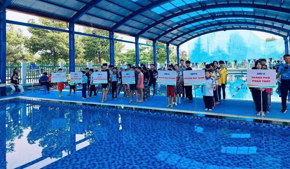 Cuộc thi đã thu hút sự quan tâm và tham gia của 50 vận động viên xuất sắc đến từ các huyện, thị xã, thành phố trong tỉnh và hơn 100 cổ động viên là đoàn viên, học sinh.