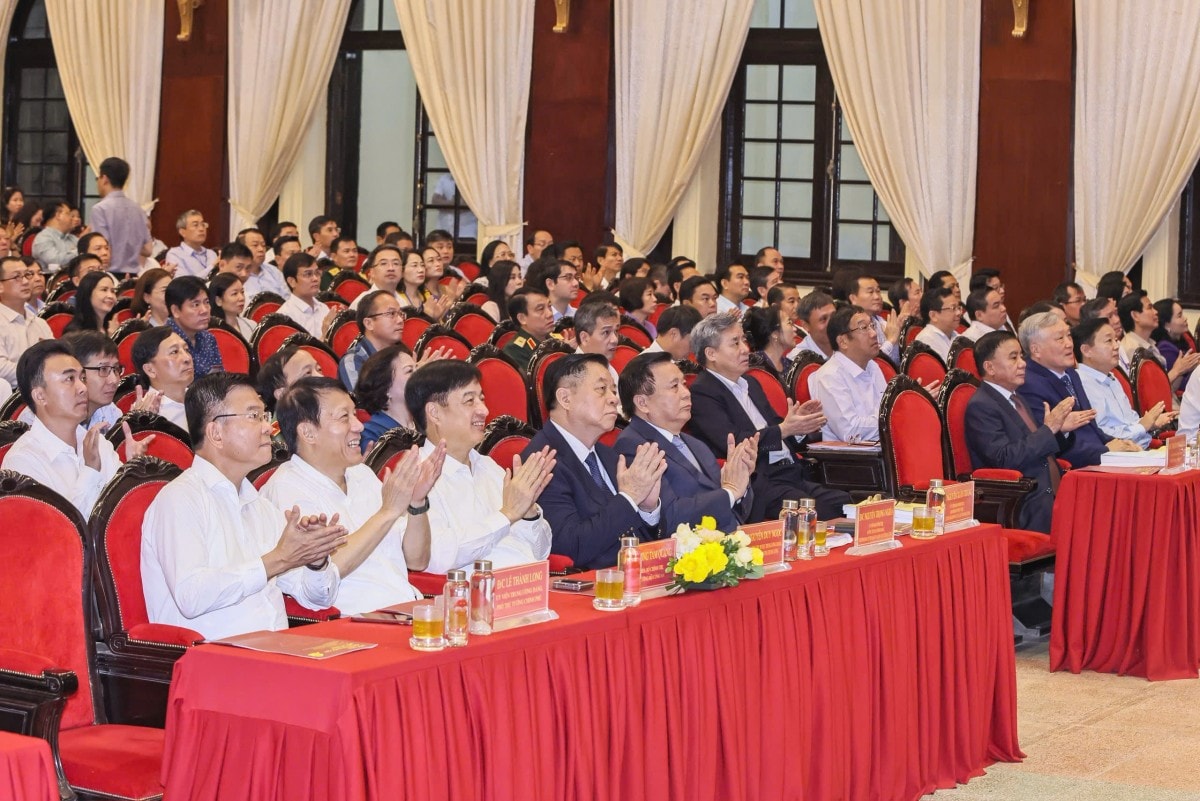 hn-db-trung-uong-(1).jpg