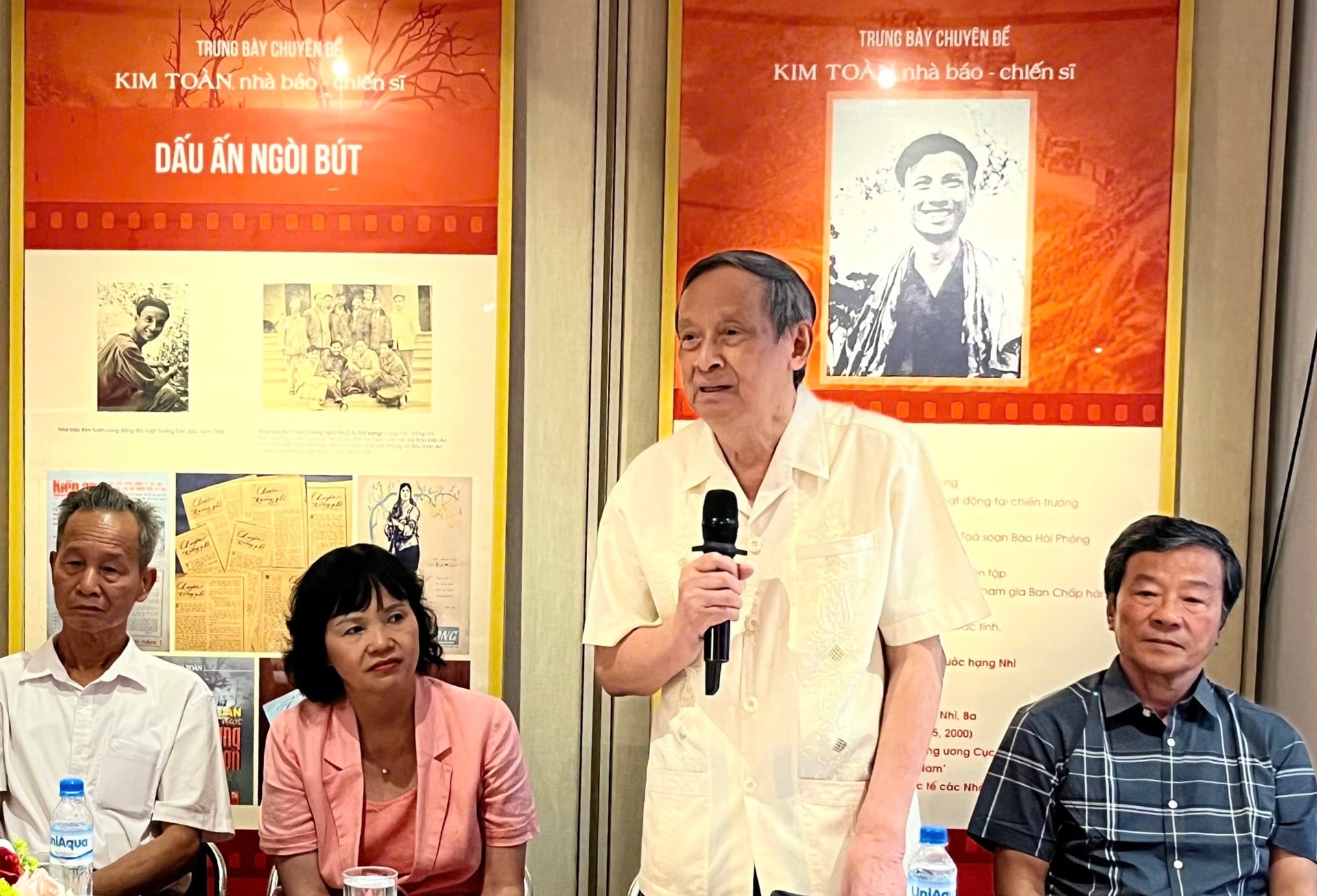 nha-bao-kim-toan-phat-bieu.jpg