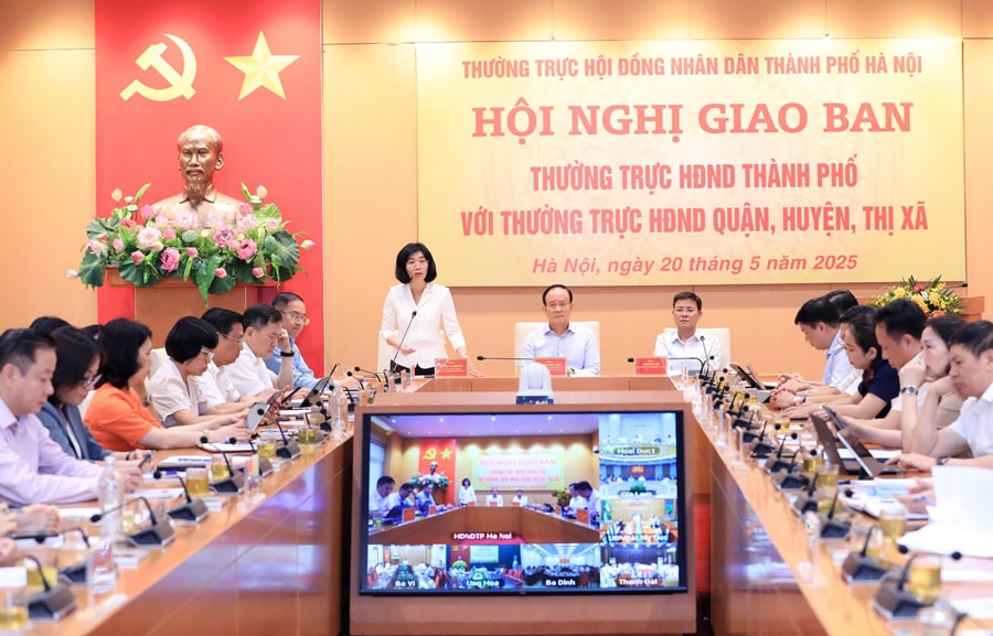 chinh-quyen.jpg