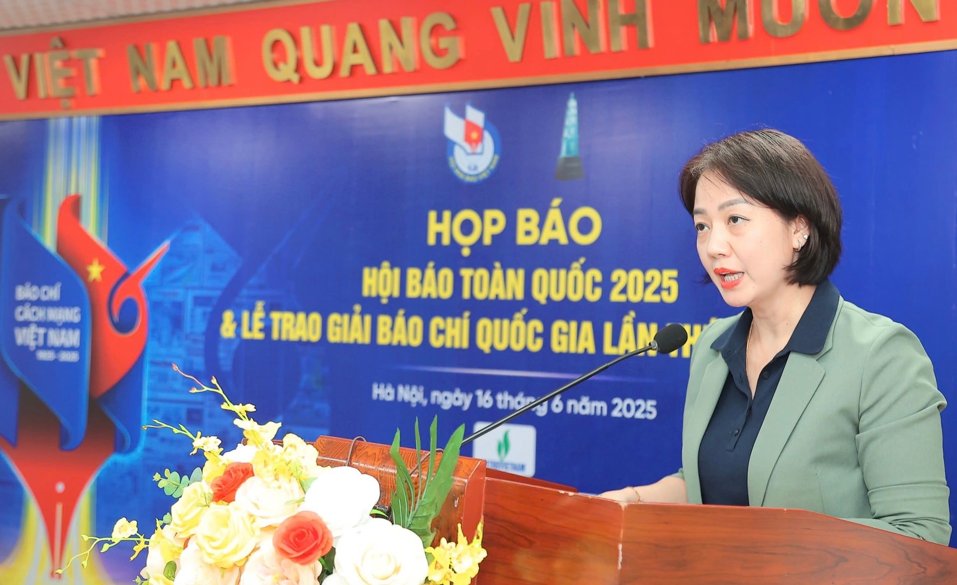 ai-linh.jpg