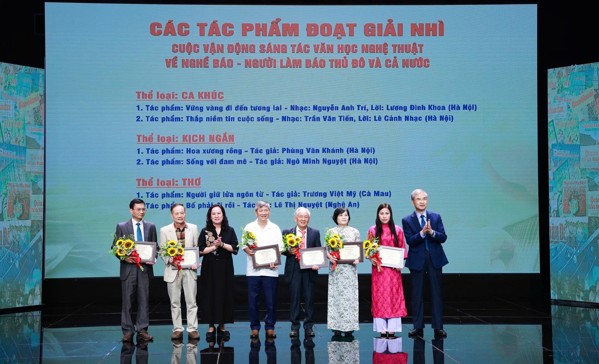 giai-nhi-bc-vhnt.jpg