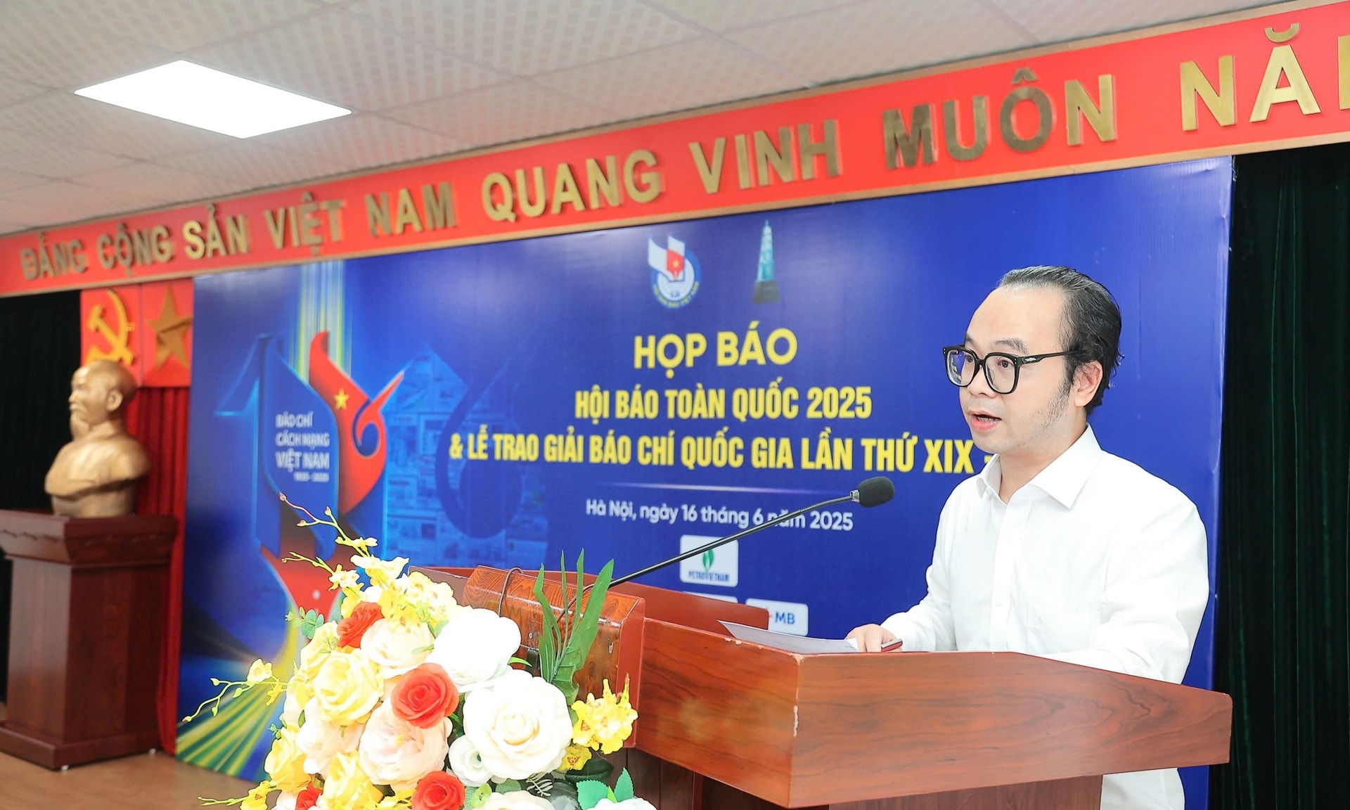 thai-son-hnb.jpg