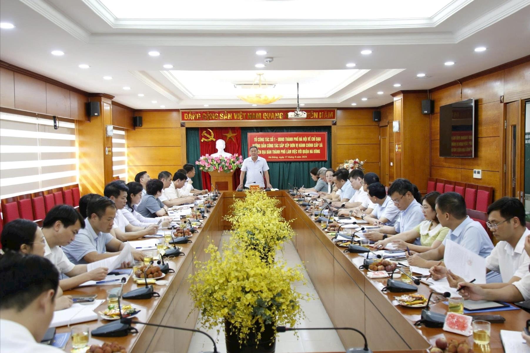 toan-canh-hn.jpg