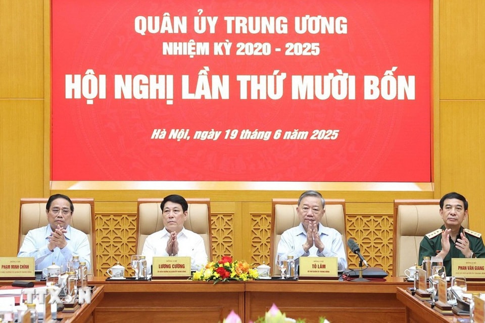 tong-bi-thu-to-lam-chu-tri2.jpg