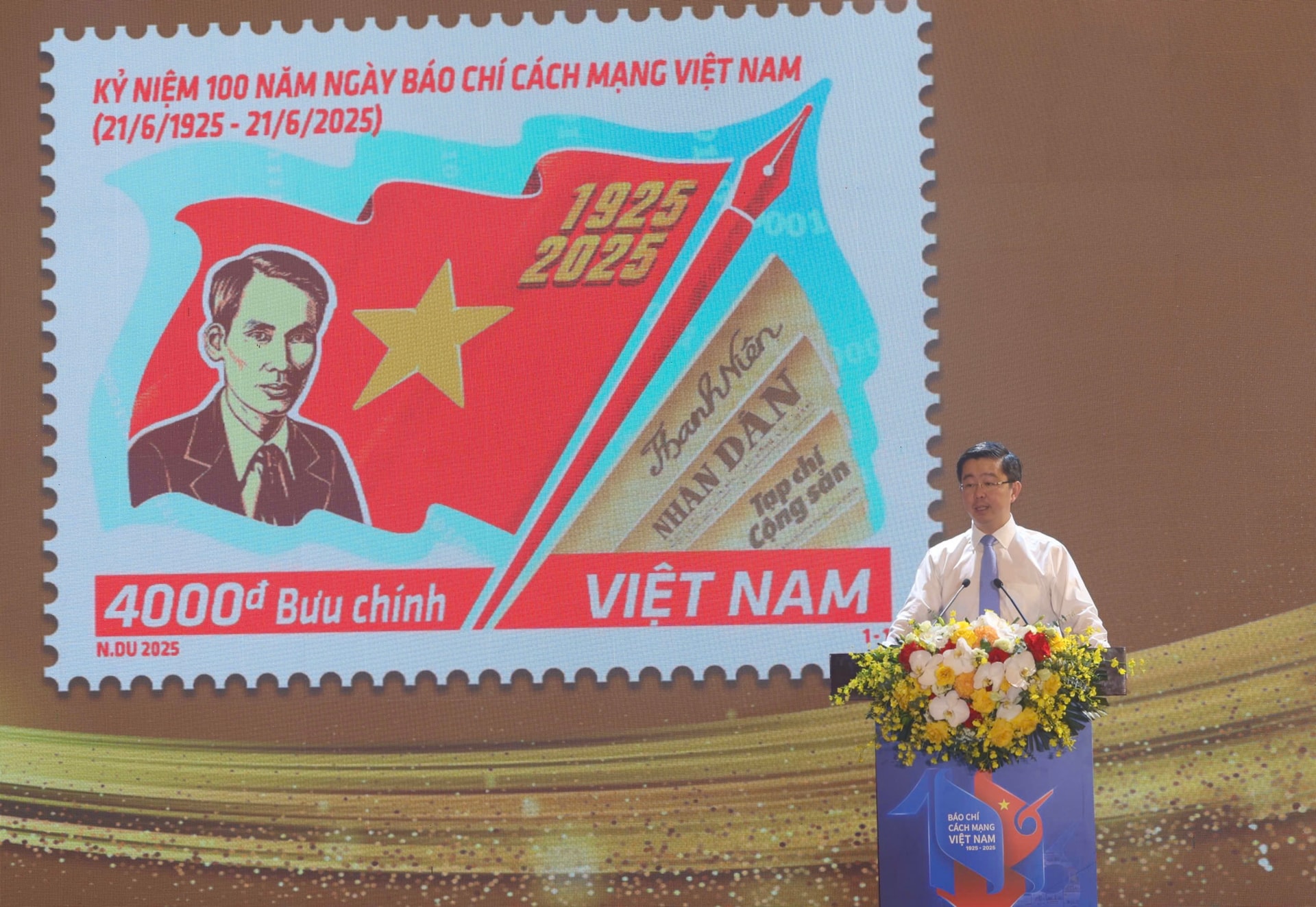 hoang-phuong-phat-bieu.jpeg