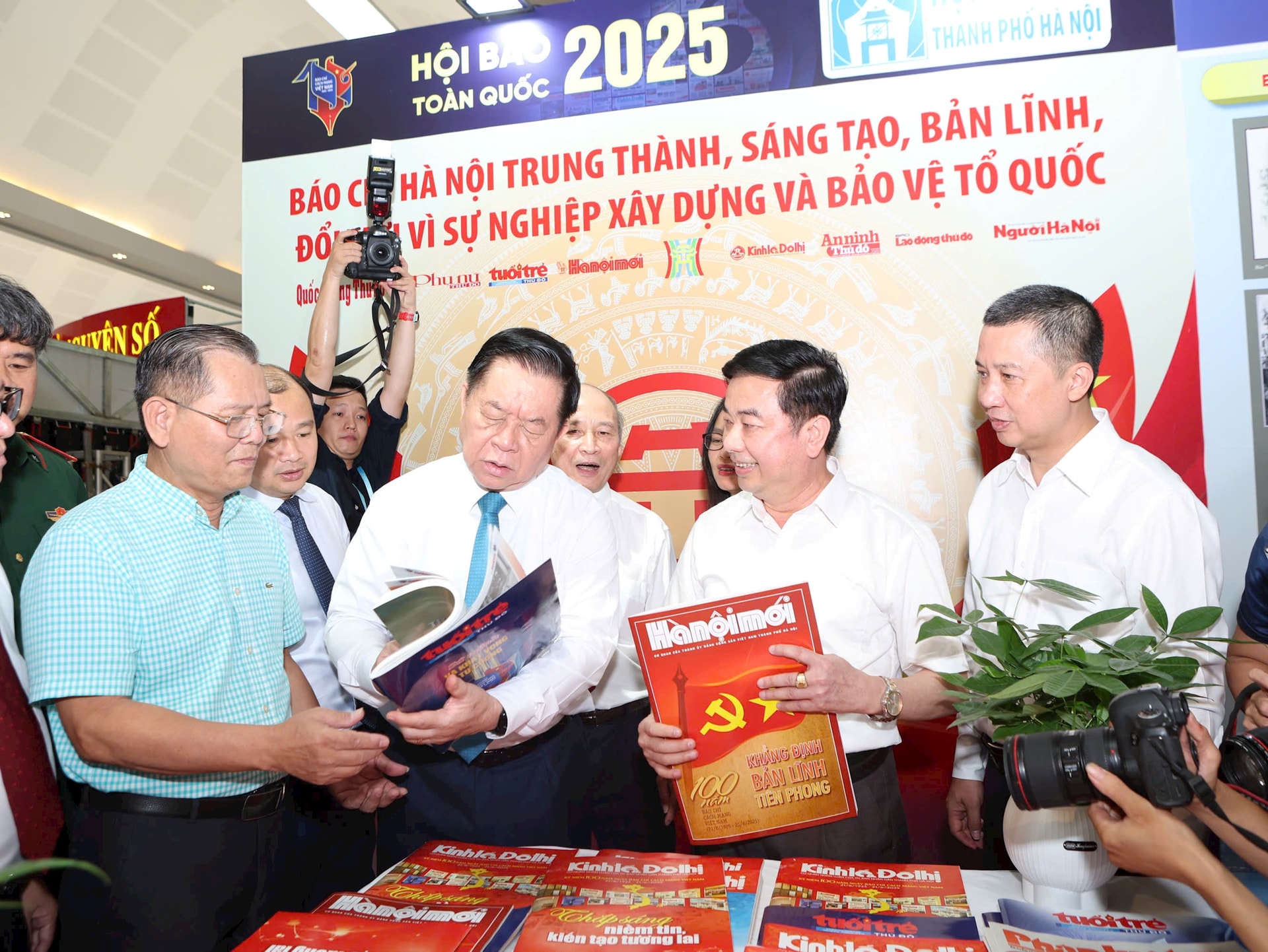 trong-nghia-minh-duc.jpg