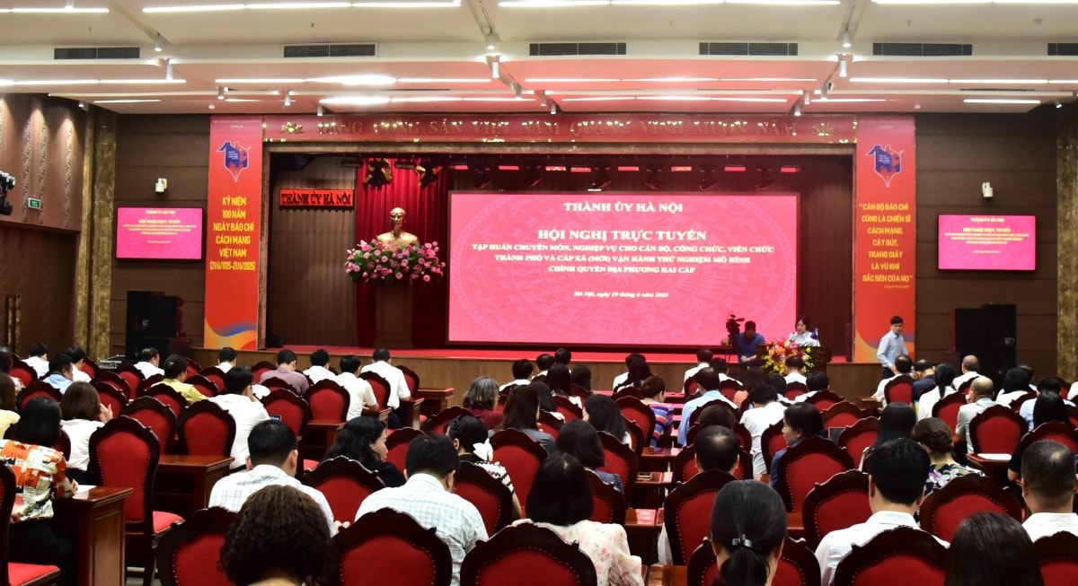 Thành ủy Hà Nội tập huấn vận hành thử nghiệp chính quyền địa phương 2 cấp
