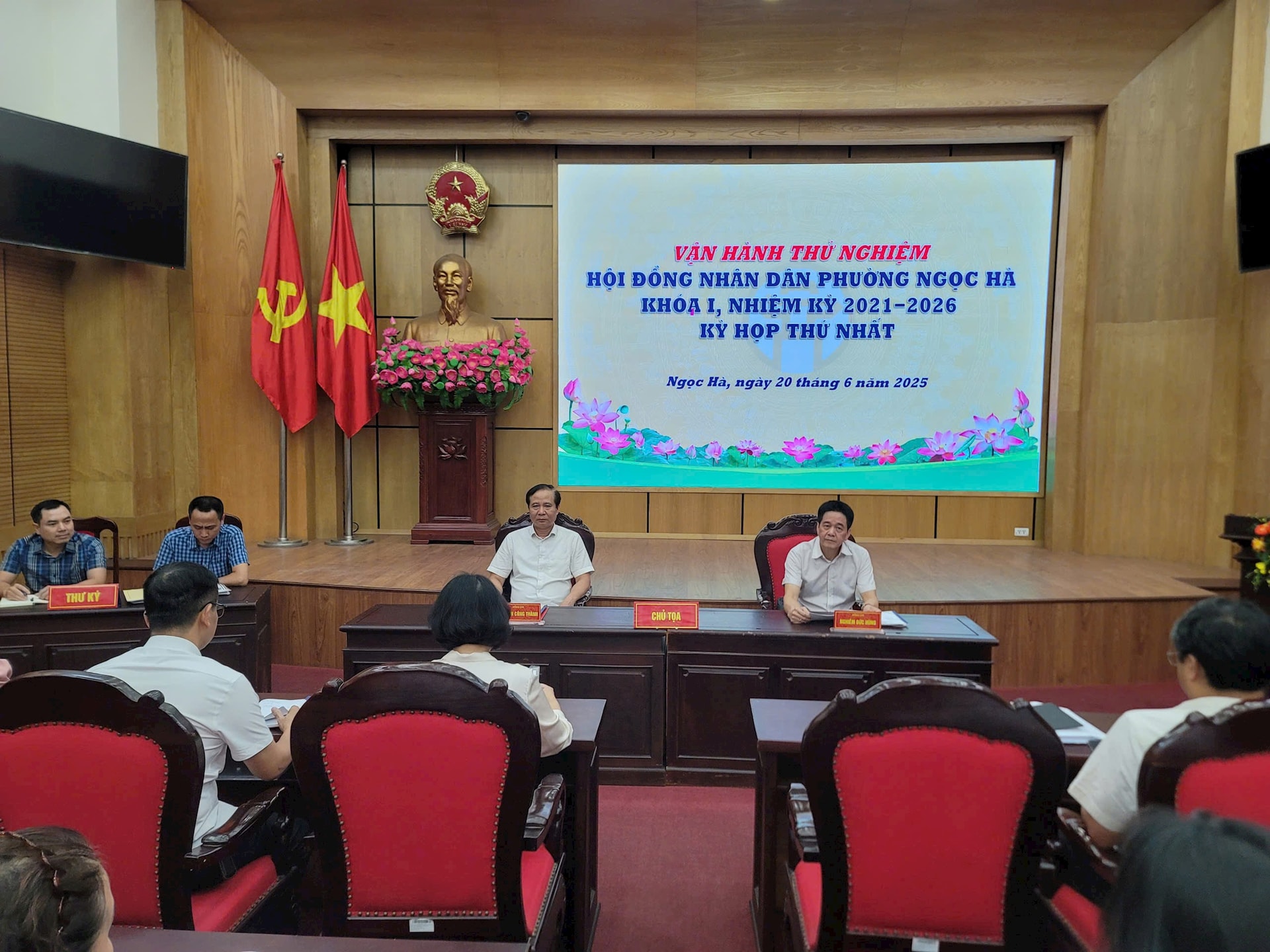 ngoc-ha2.jpg