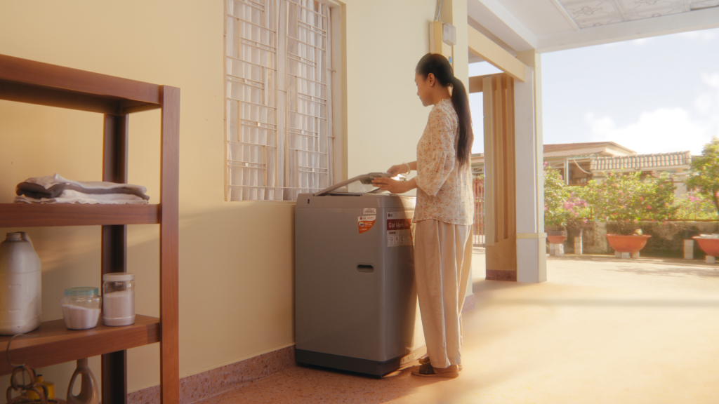 Máy giặt LG nâng niu trang phục cho cả gia đình Máy giặt LG nâng niu trang phục cho cả gia đình
