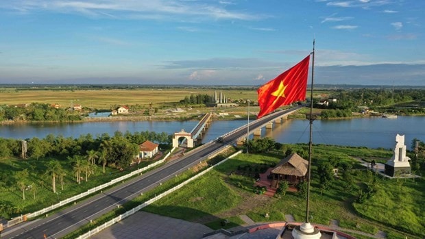 Một thế kỷ cùng viết nên trang sử dân tộc