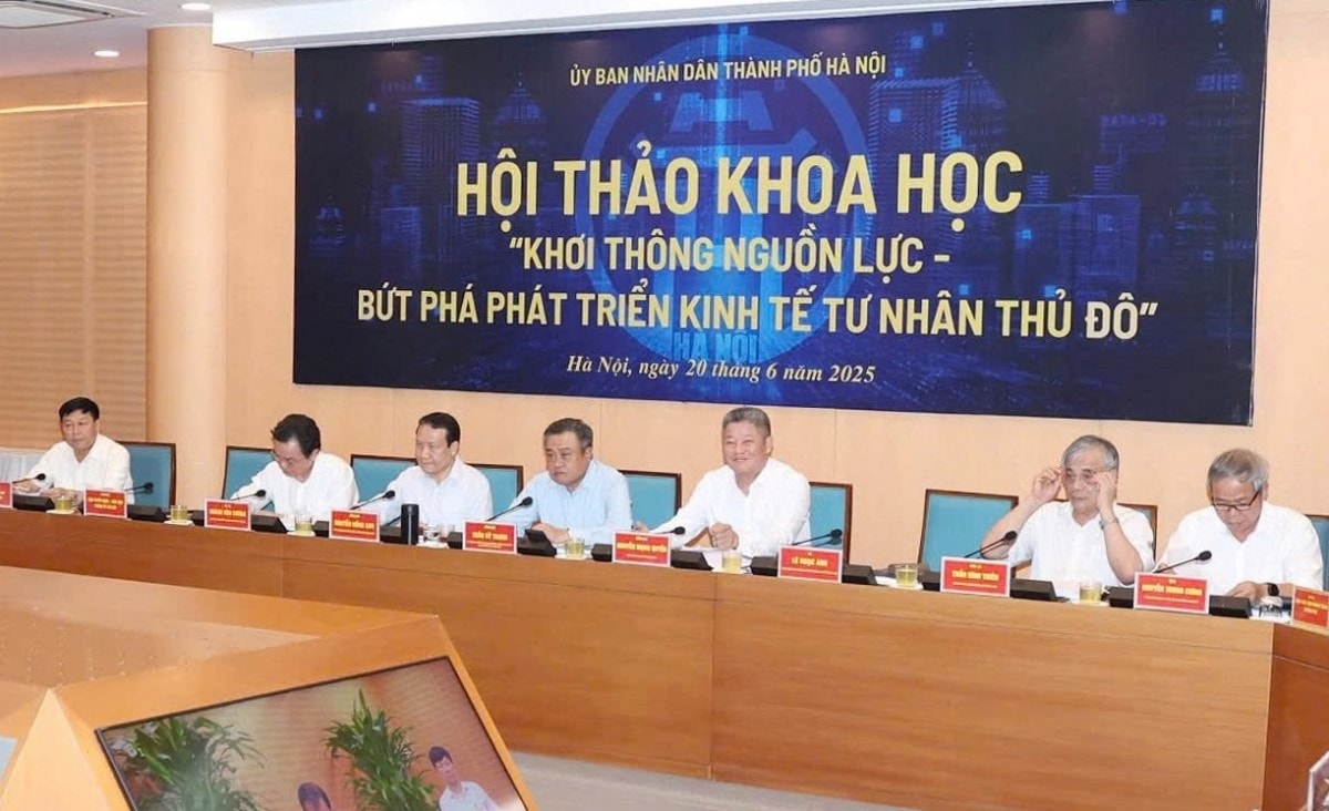 Hà Nội xây dựng cơ chế, chính sách tạo thuận lợi nhất cho kinh tế tư nhân