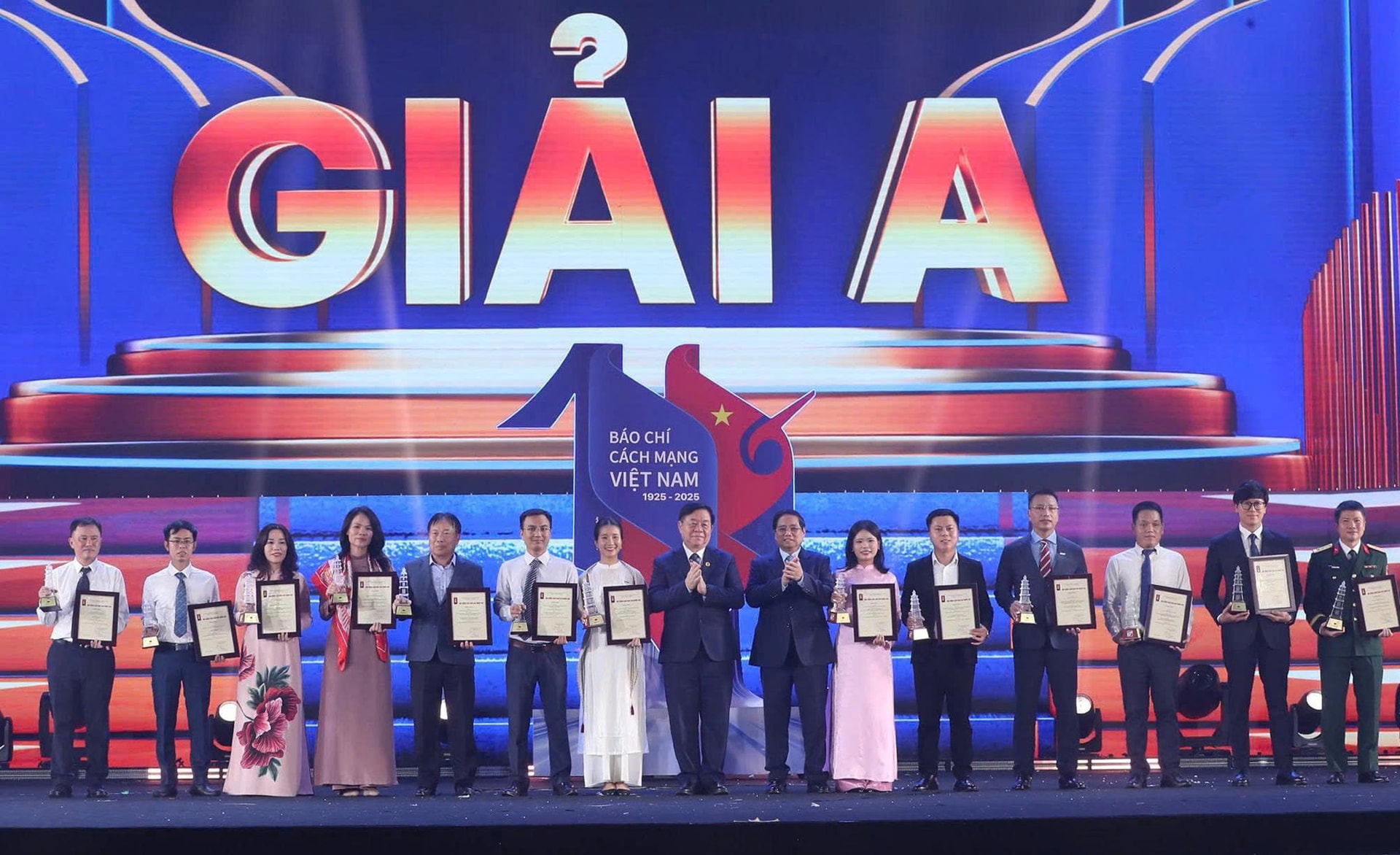 giai-a.jpg