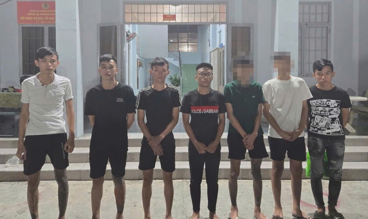 Tạm giữ nhiều đối tượng gây rối trật tự công cộng tại Đồng Nai
