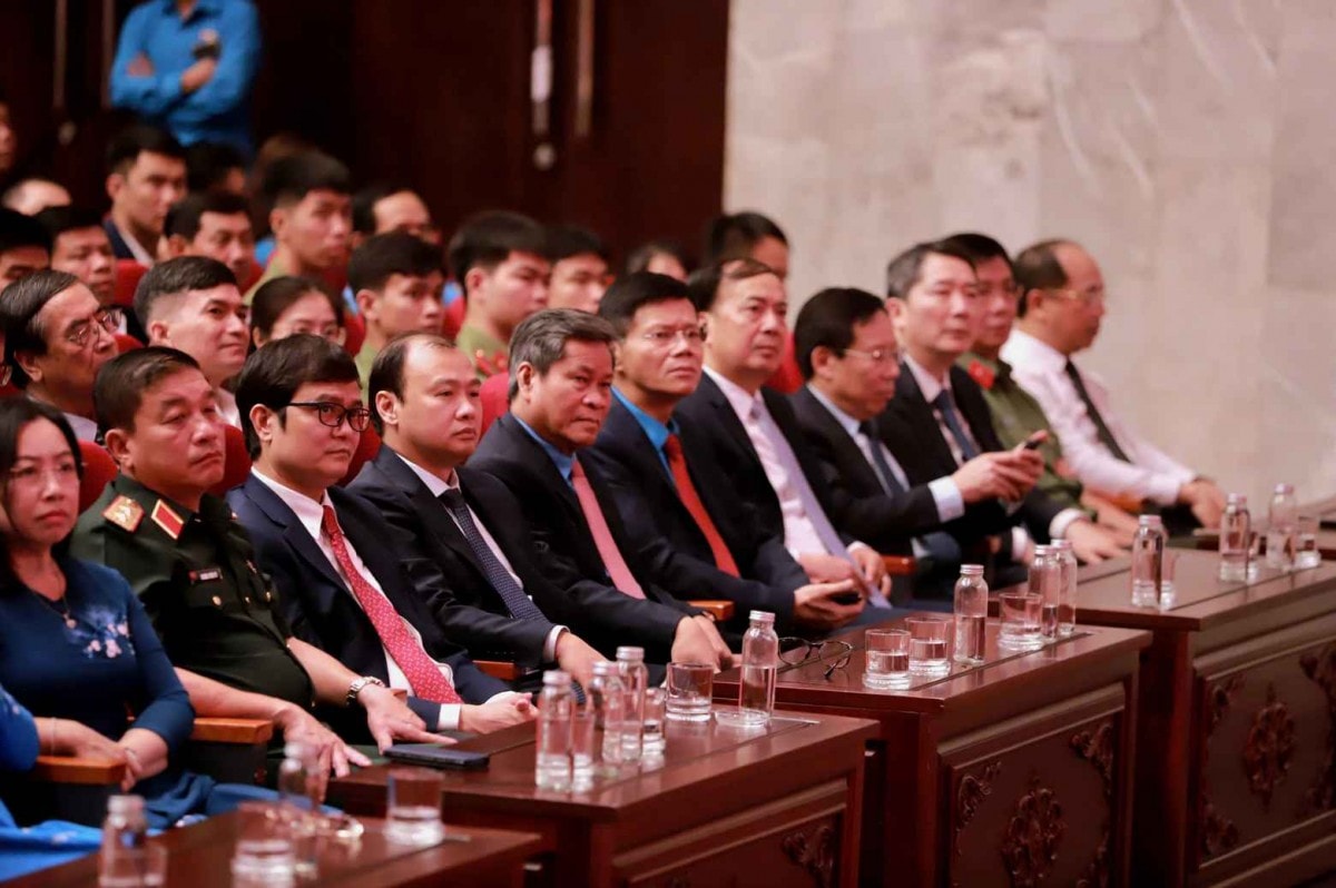 Chương trình Vinh quang Việt Nam: Góp phần lan tỏa hàng triệu hành động tốt, hàng triệu trái tim yêu nước